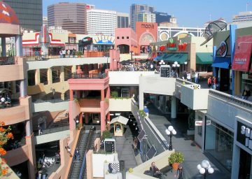 Exhibition 2016 World Of Malls. Architekturen Des Konsums Horton Plaza