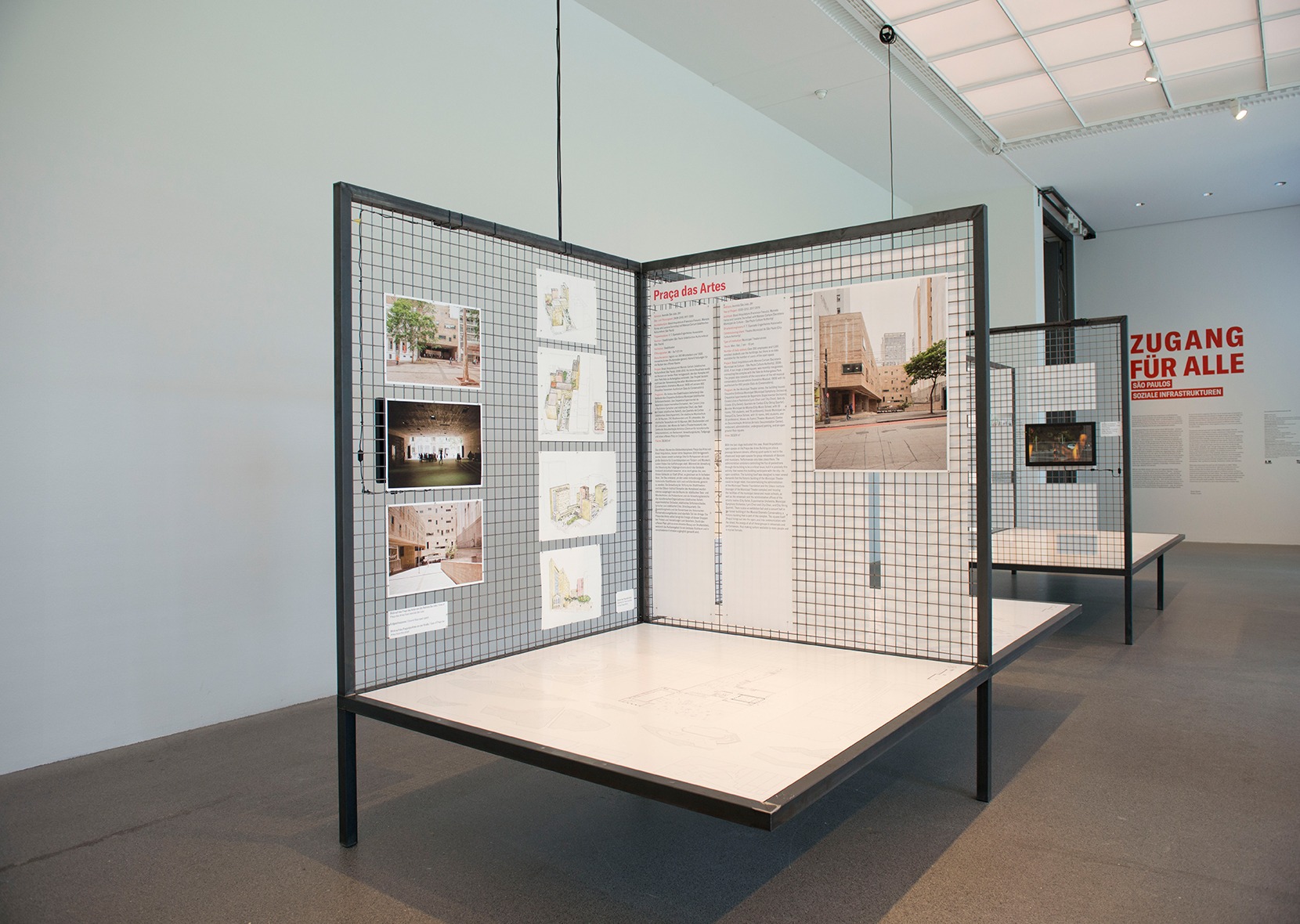 partition walls in exhibtion
