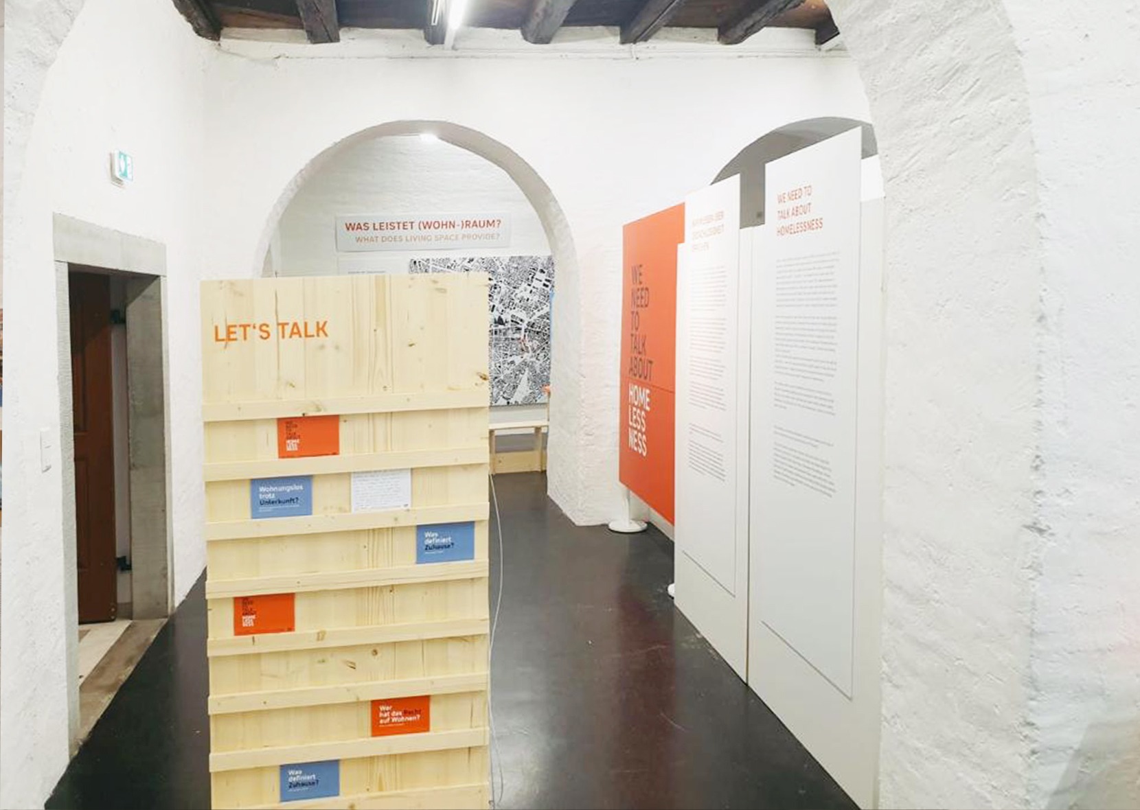 Stellwand in Ausstellungsraum